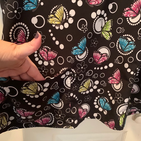 ScrubFinity Butterfly Scrub Top - Picture 7 of 8